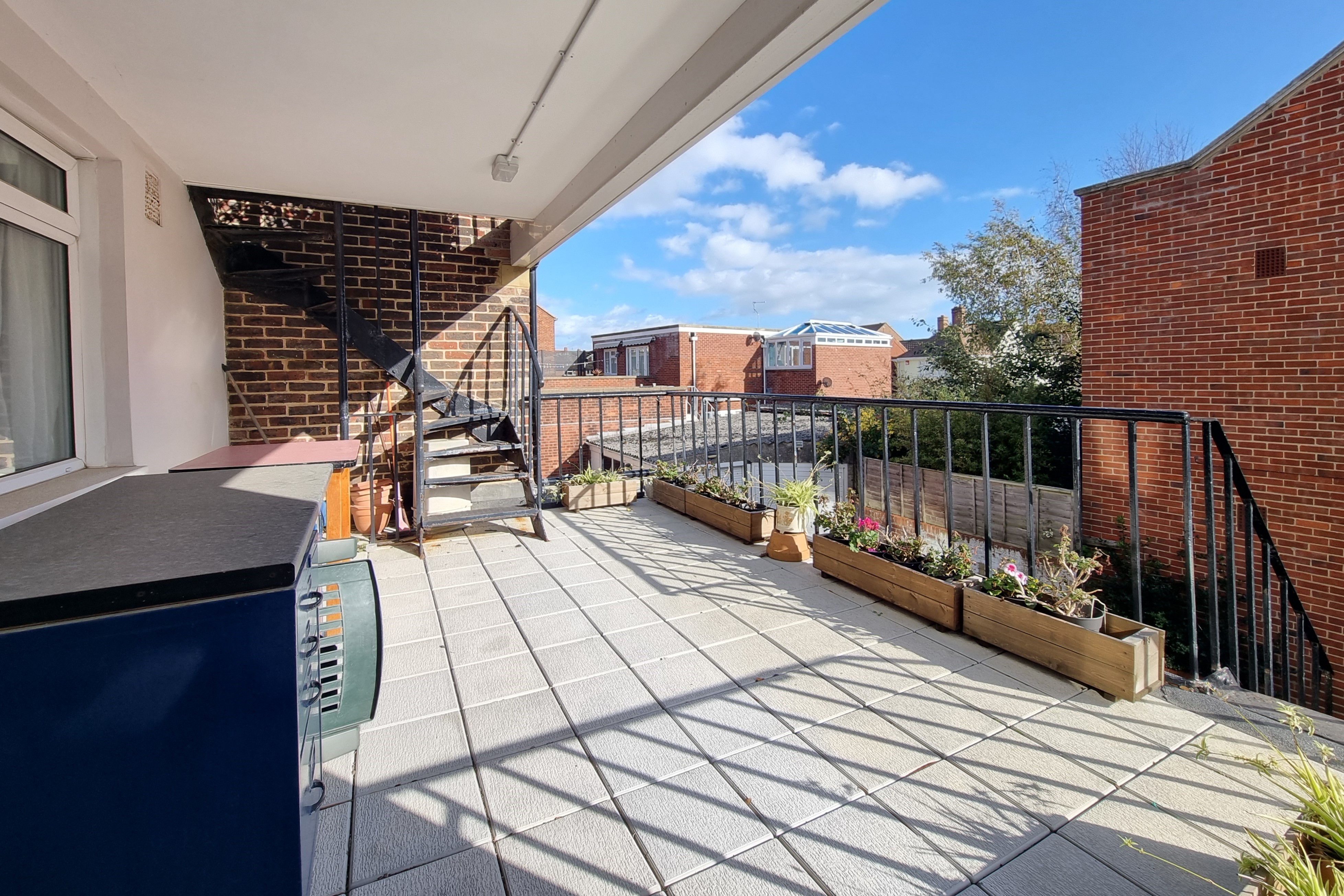 Apartment: for sale in Old Portsmouth Hampshire