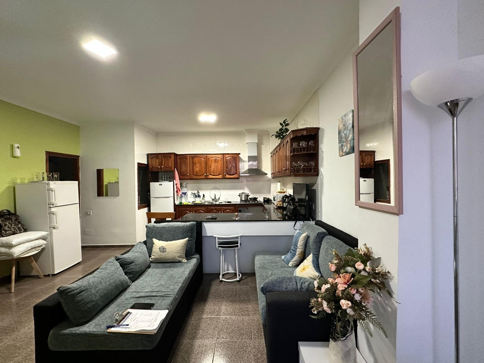 INVESTMENT OPPORTUNITY. BUILDING IN MASPALOMAS BOARD FOR ONLY 250.000 €