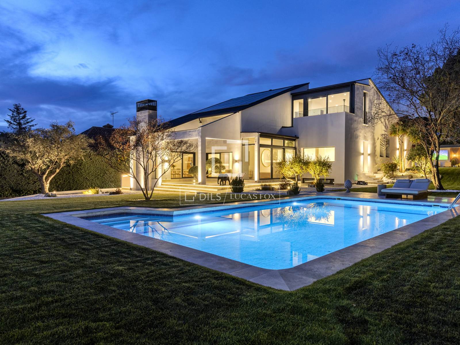 Home for sale in Boadilla del Monte, Spain