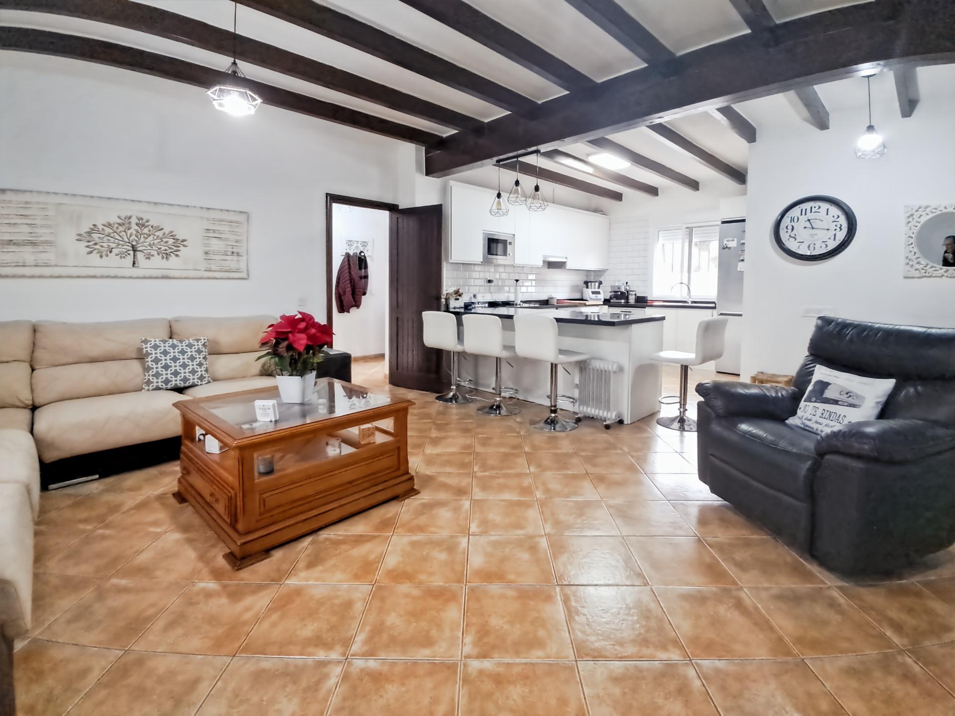 Detached House for Sale in Almogía – Your Peaceful Retreat
