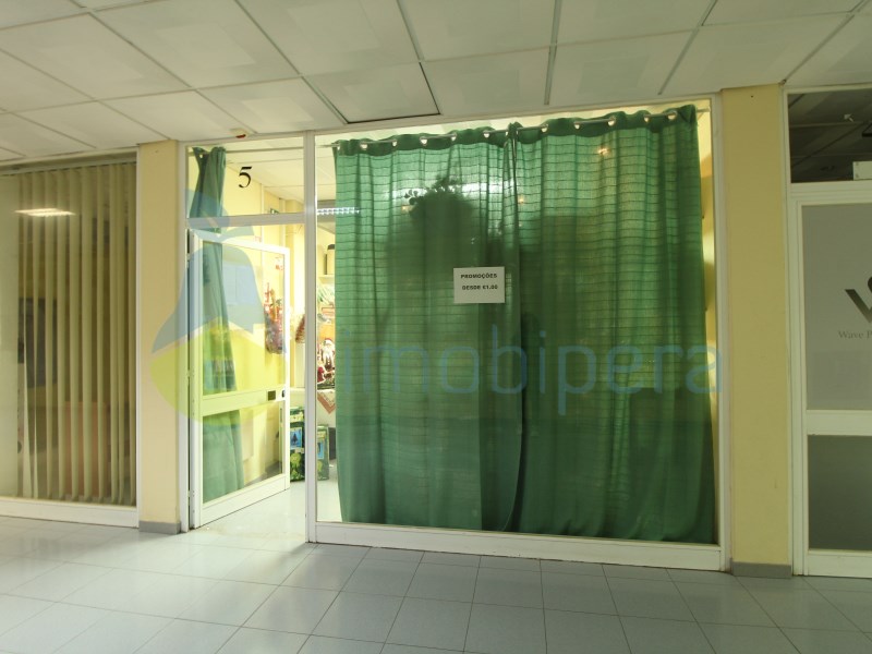 Shop for sale in Carvoeiro