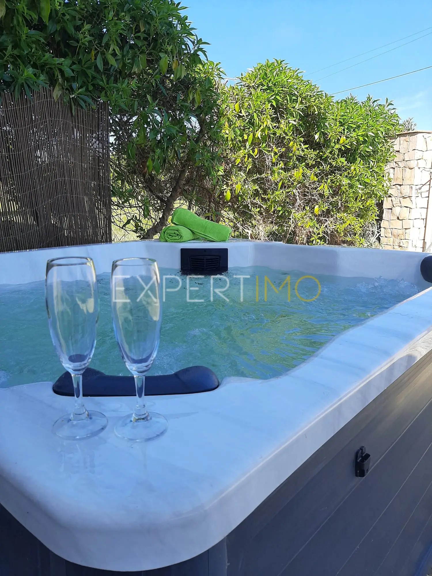 Maison jumelée, d'angle 3 chambres située à Albufeira