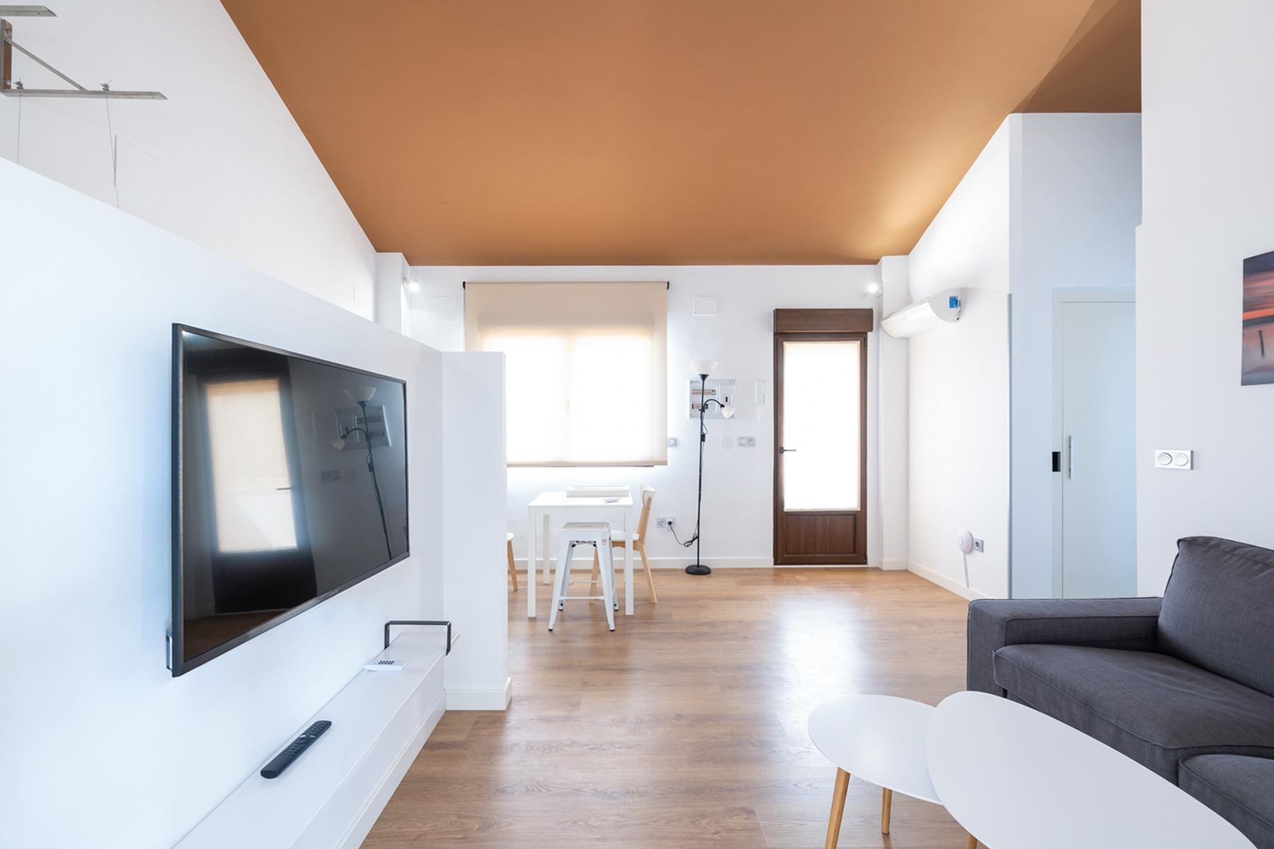 Ideal for Investors!!!