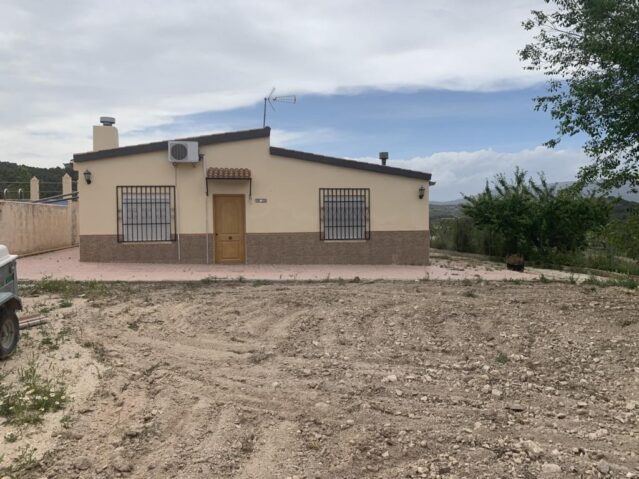 Home for sale in Pinoso, Spain