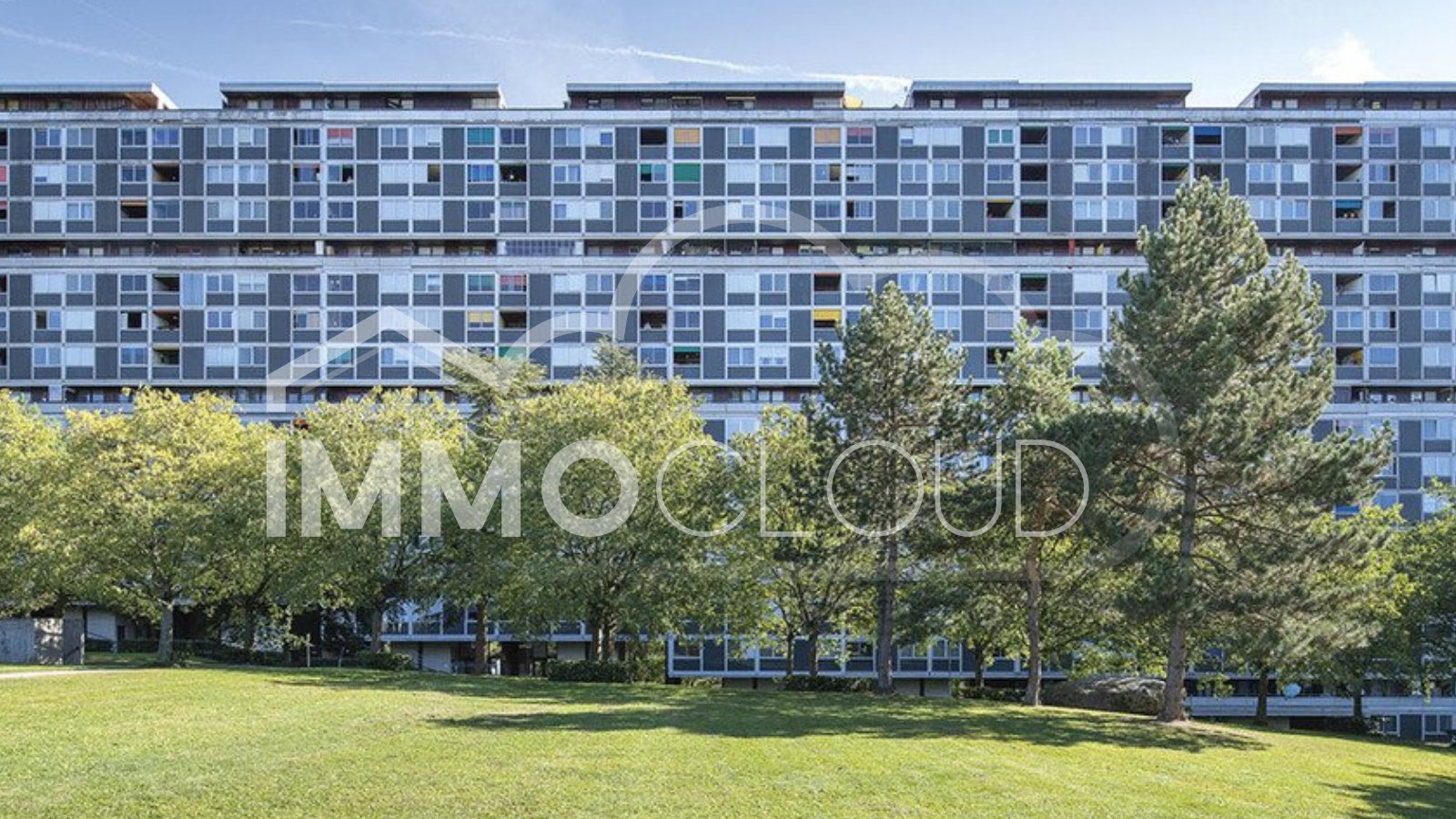 3.93% yield: 6 apartments for sale in block