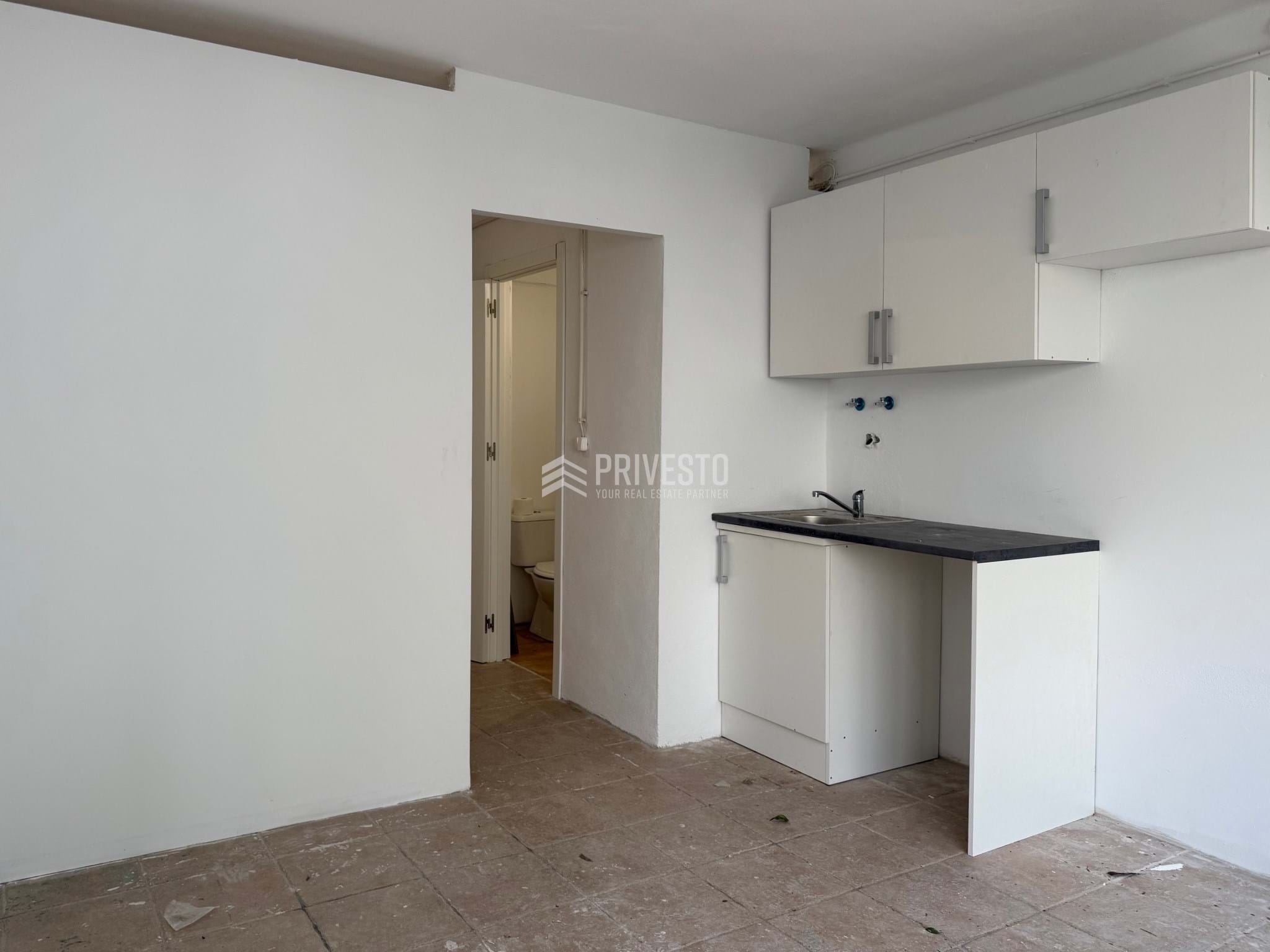 Garage | Ground Floor | Direct Access | Agualva-Cacém