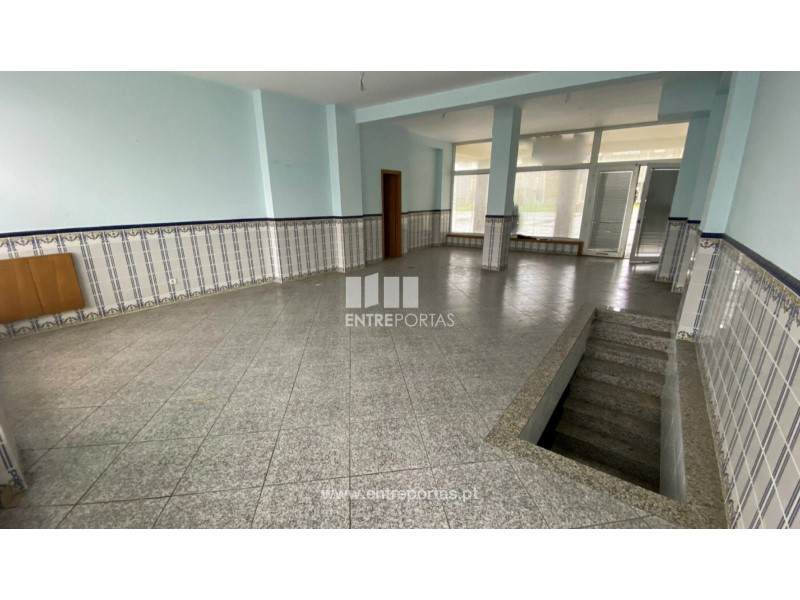 Commercial for sale in Vila do Conde, Portugal