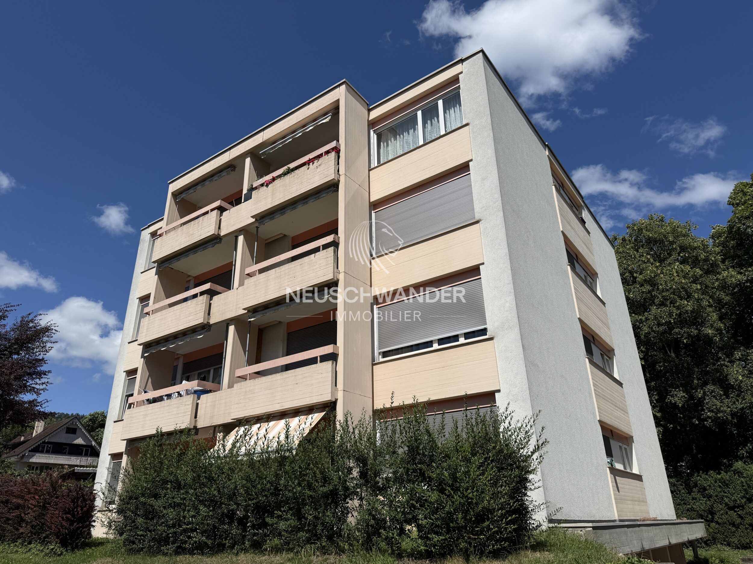 Investment property with 9 apartments for sale in Delémont