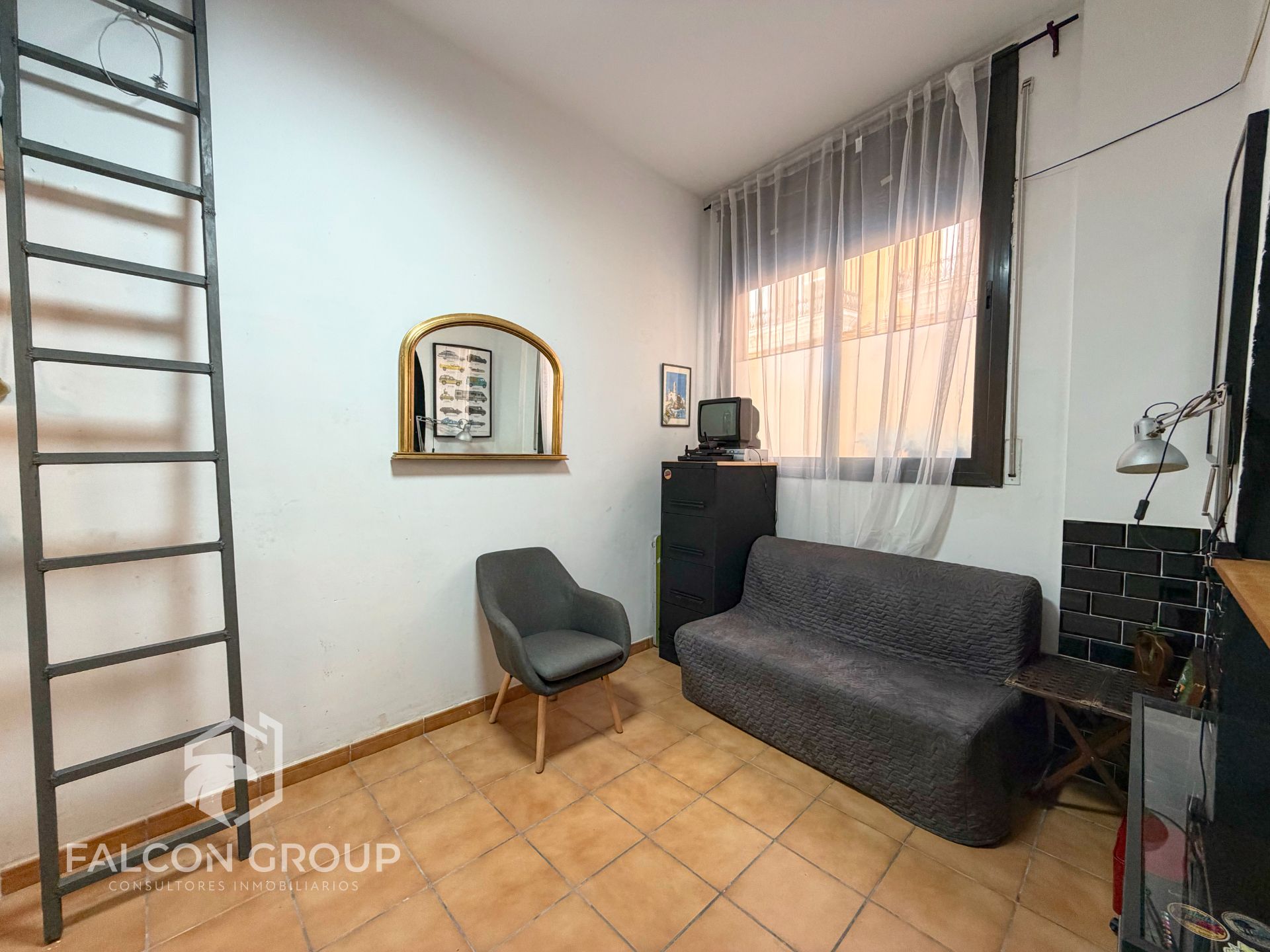 Commercial for sale in Vilanova i la Geltrú, Spain