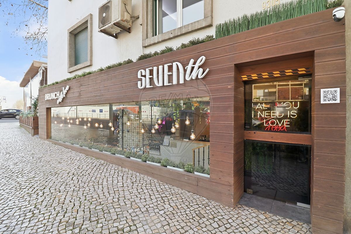 Commercial for sale in Vila de Cascais, Portugal