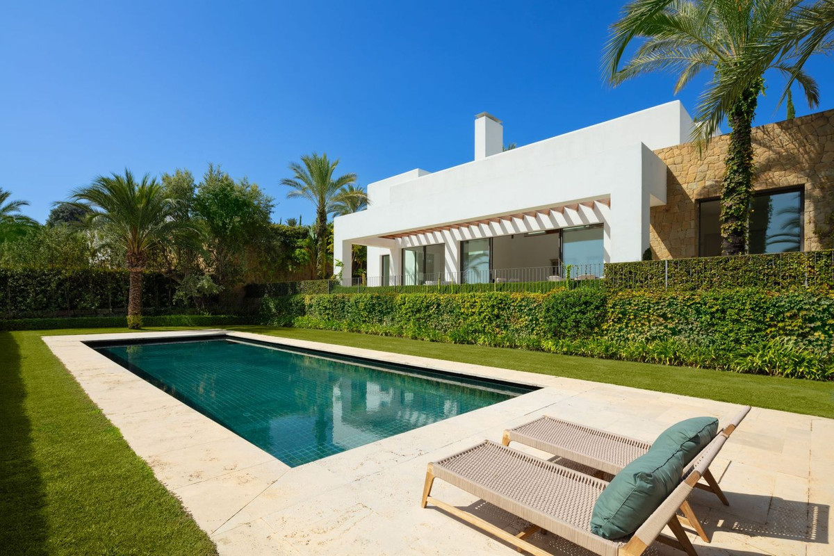 Home for sale in Casares, Spain