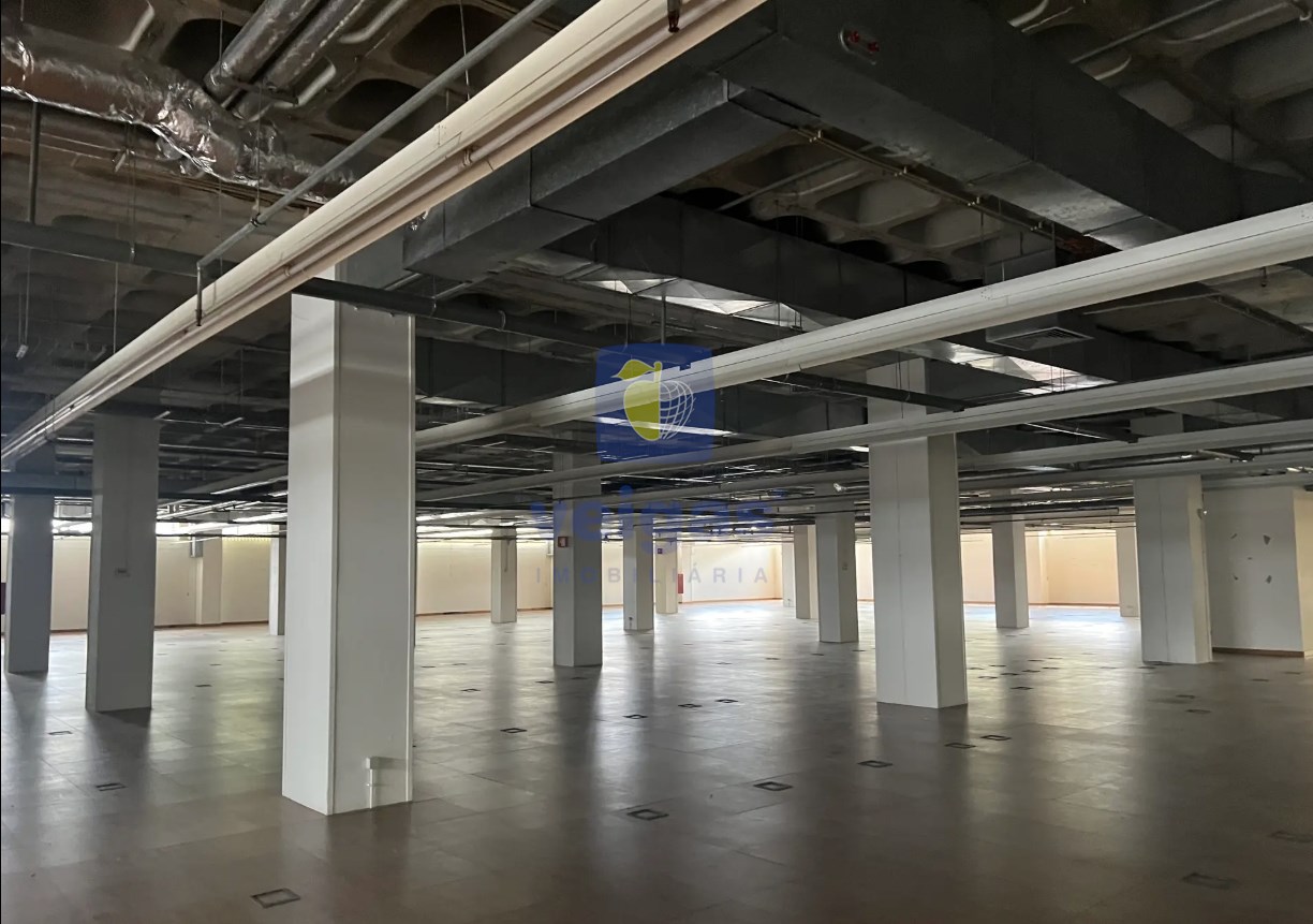 Warehouse in Carnaxide