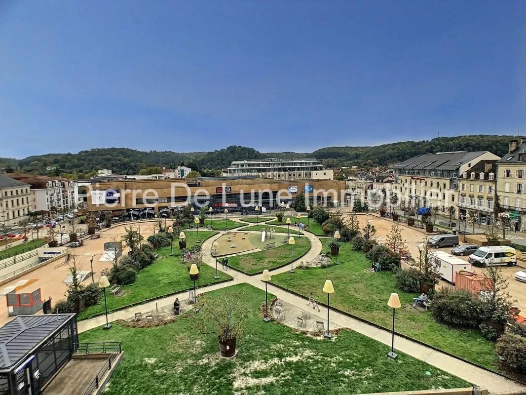 Périgueux centre - premises on 2 levels