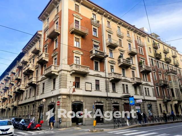 Building for sale, Via Luigi Cibrario, 68/B (Turin, Italy)