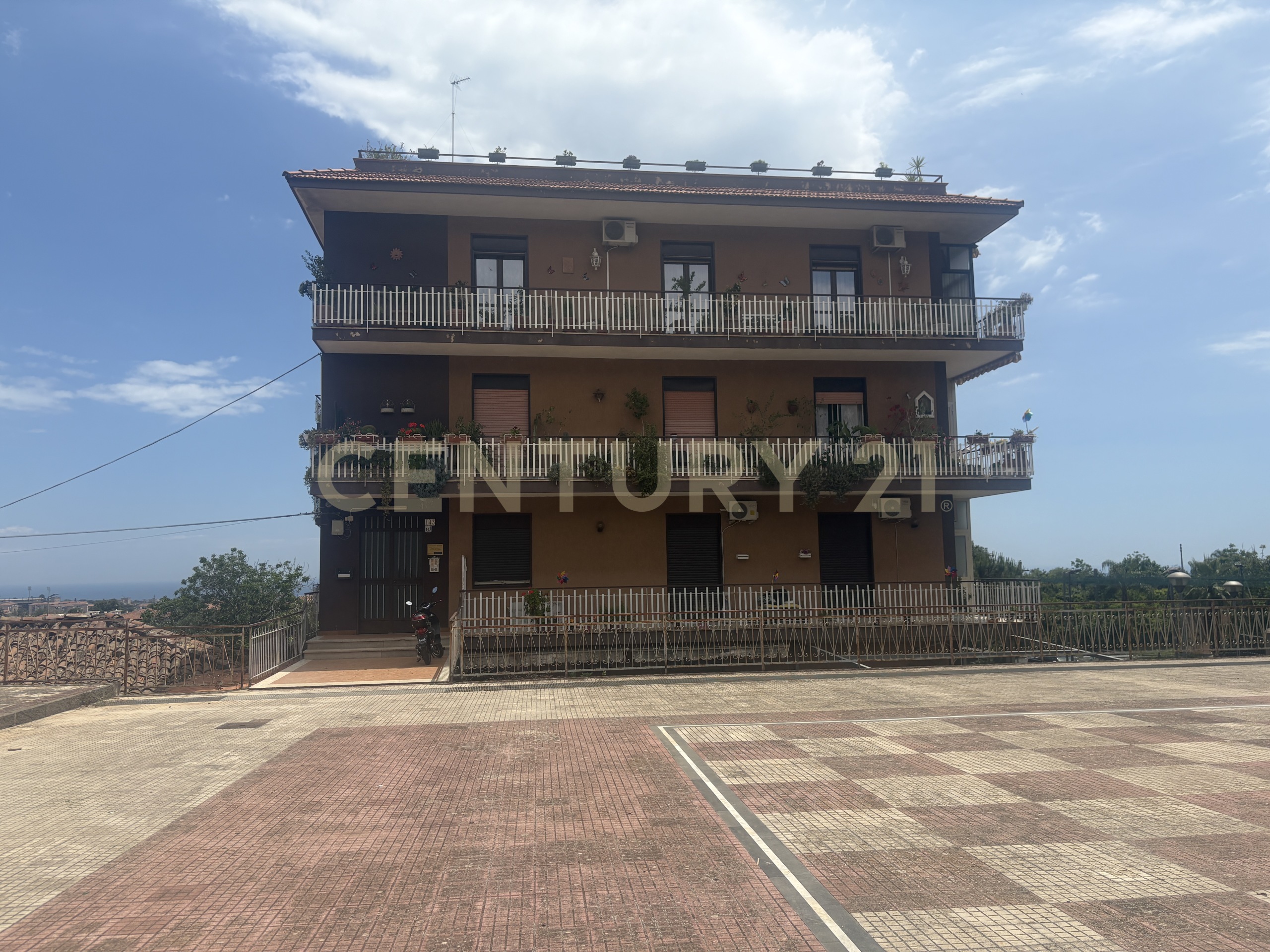 Condo for sale, Via FinocchiarI, 143 (Aci Catena, Italy)