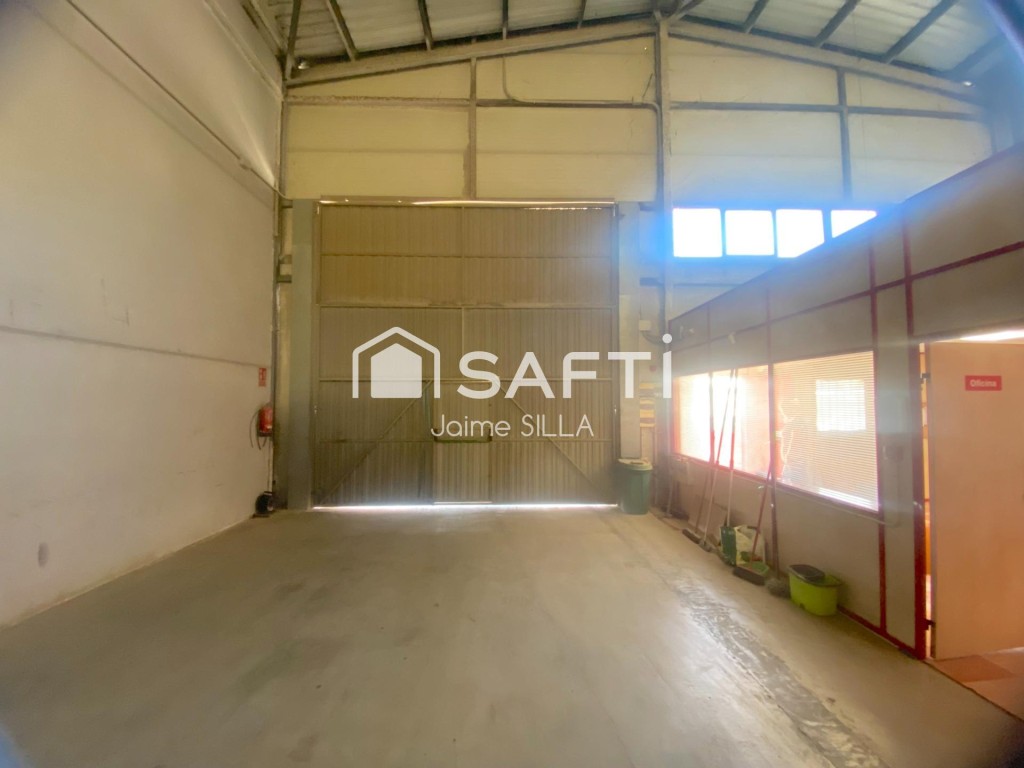 Commercial Premises For sell in Ribaroja De Turia in Valencia