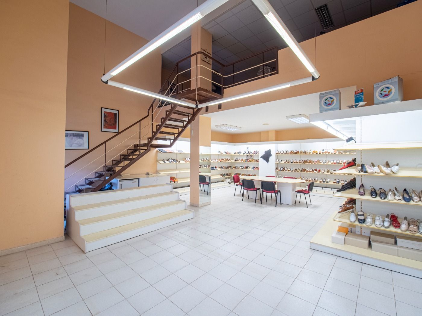 Commercial for sale in Santa Cruz de Tenerife, Spain