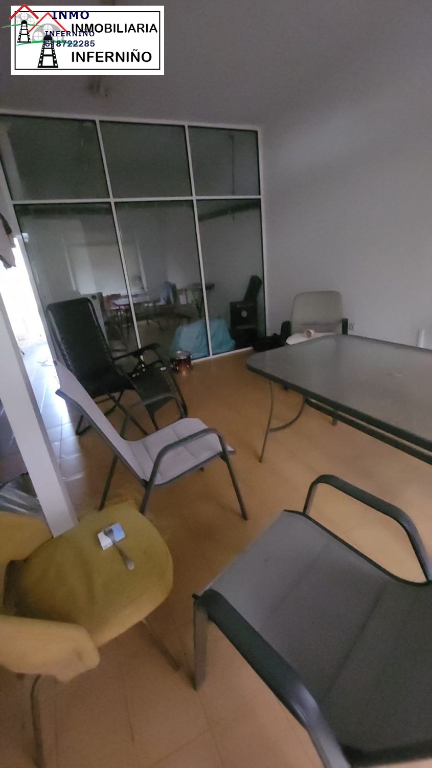 Venta La Coruña Building