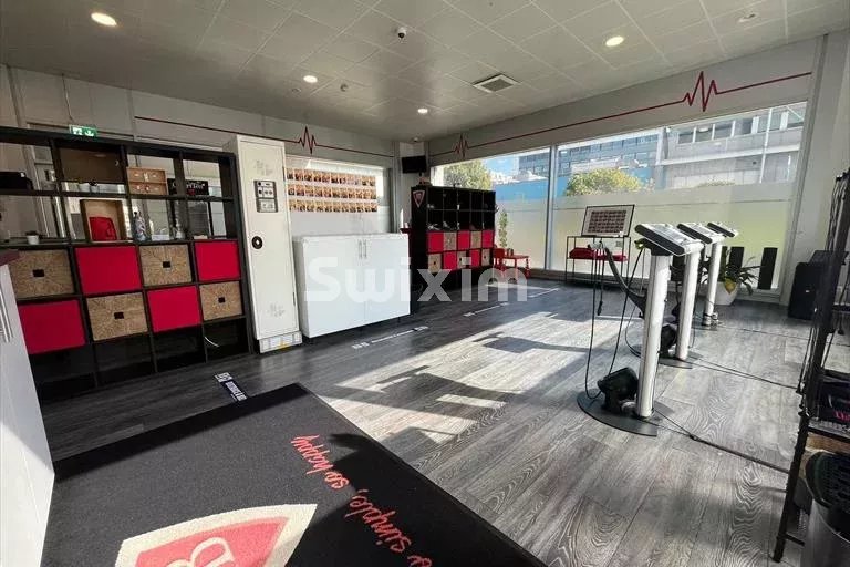 Superb Sports Center