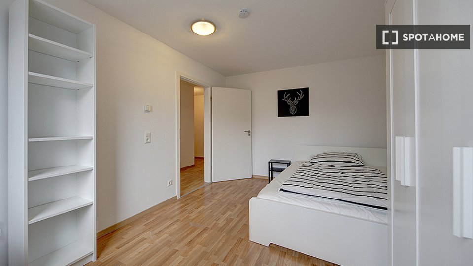 70376 stuttgart - 4 beds room for rent - Properstar