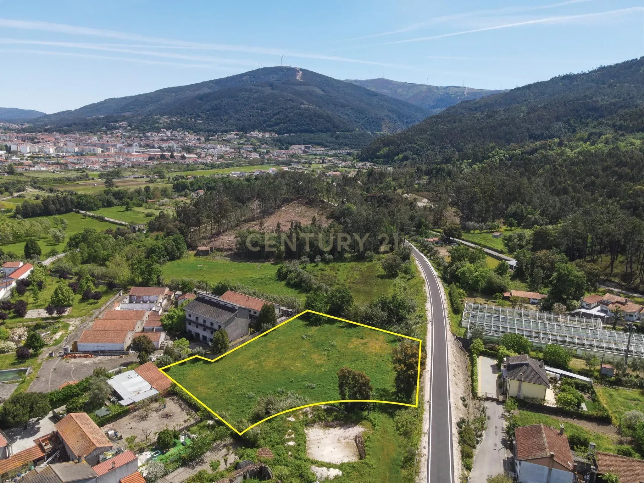 Prime Pre-Construction Land in Lousã - 3974m²