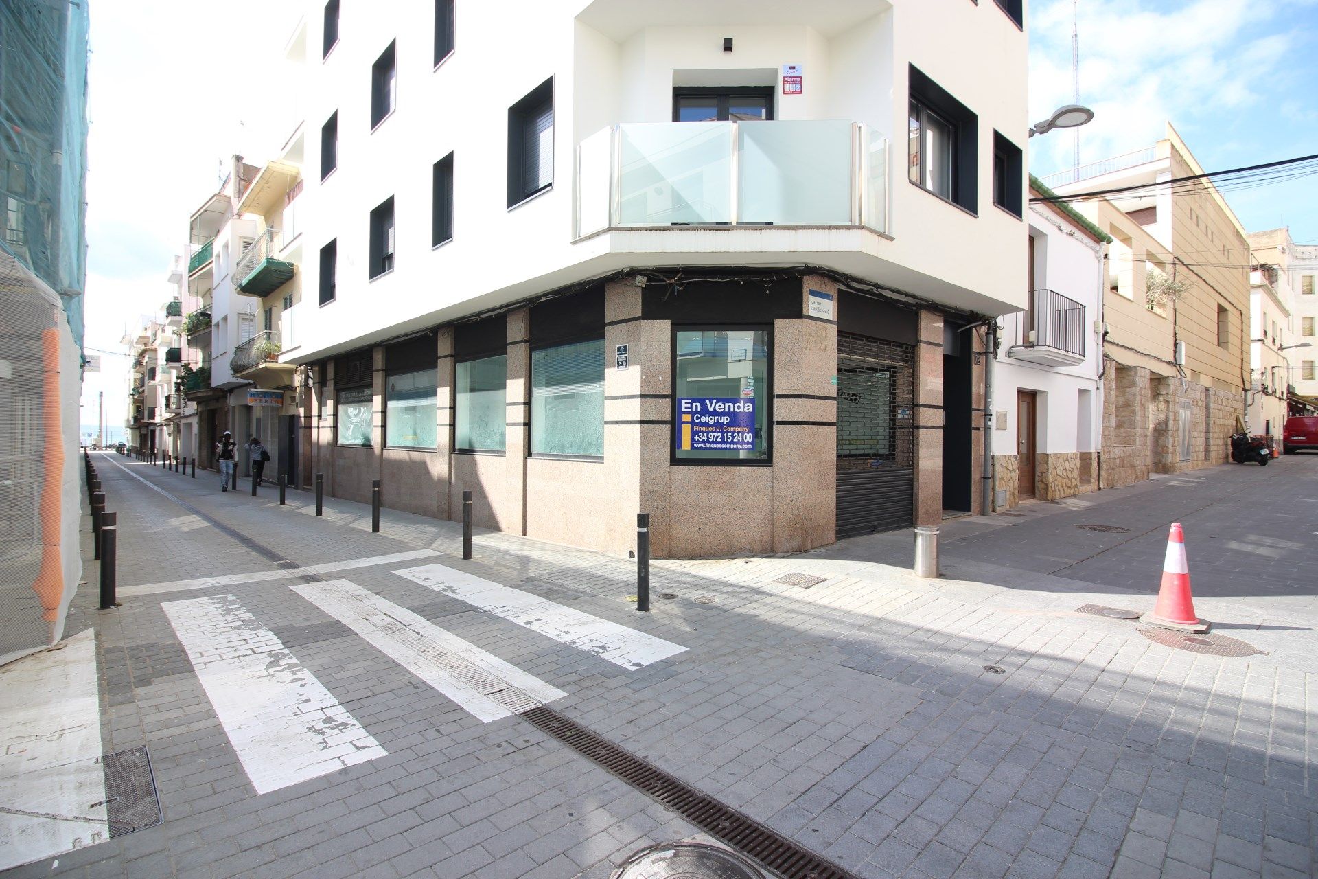 Commercial for sale in Roses, Spain