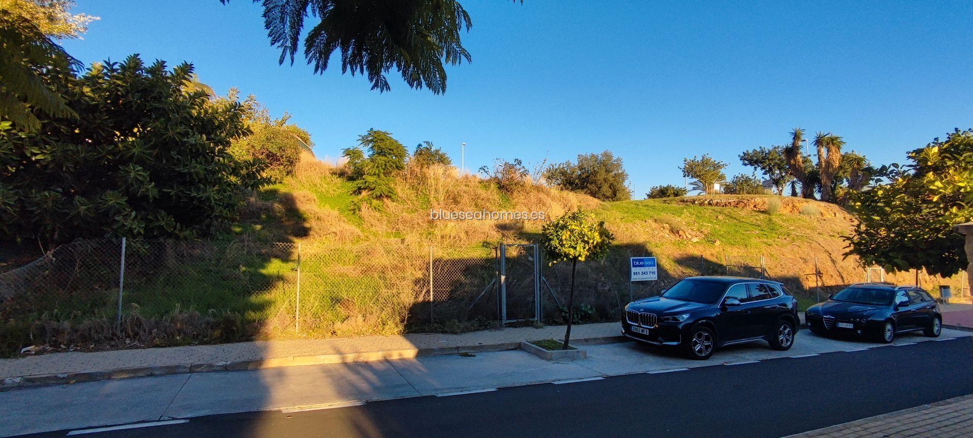 Sale of developable plot in Benalmádena, Málaga, Costa del Sol