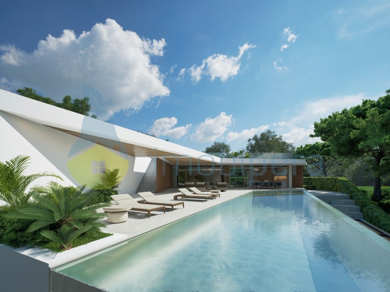 5 Bedroom Villa of Exceptional Elegance in Vale do Lobo