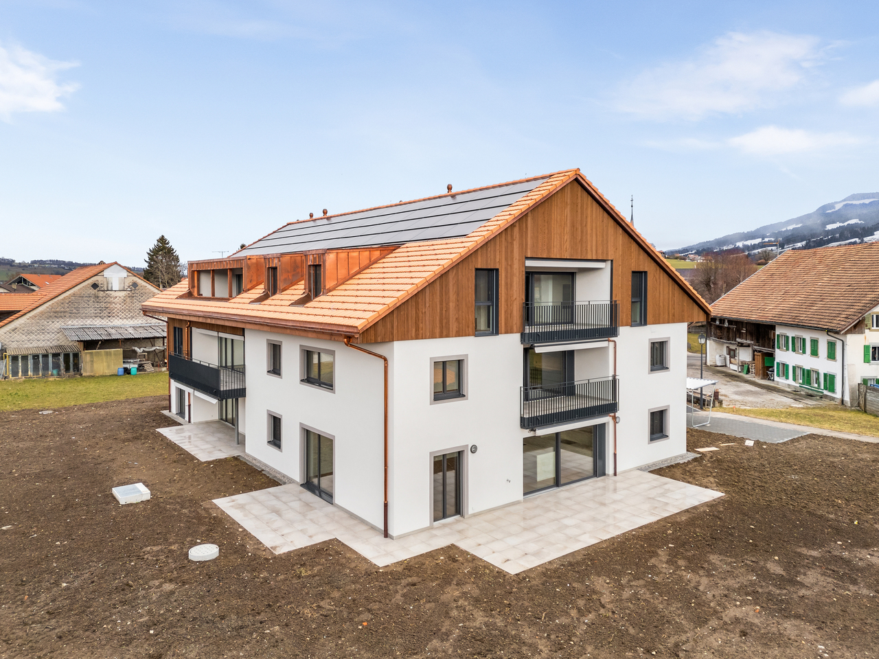 Only two bundles left!