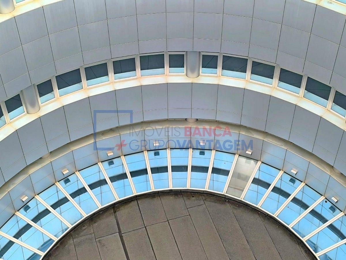 Building in Queijas - Oeiras