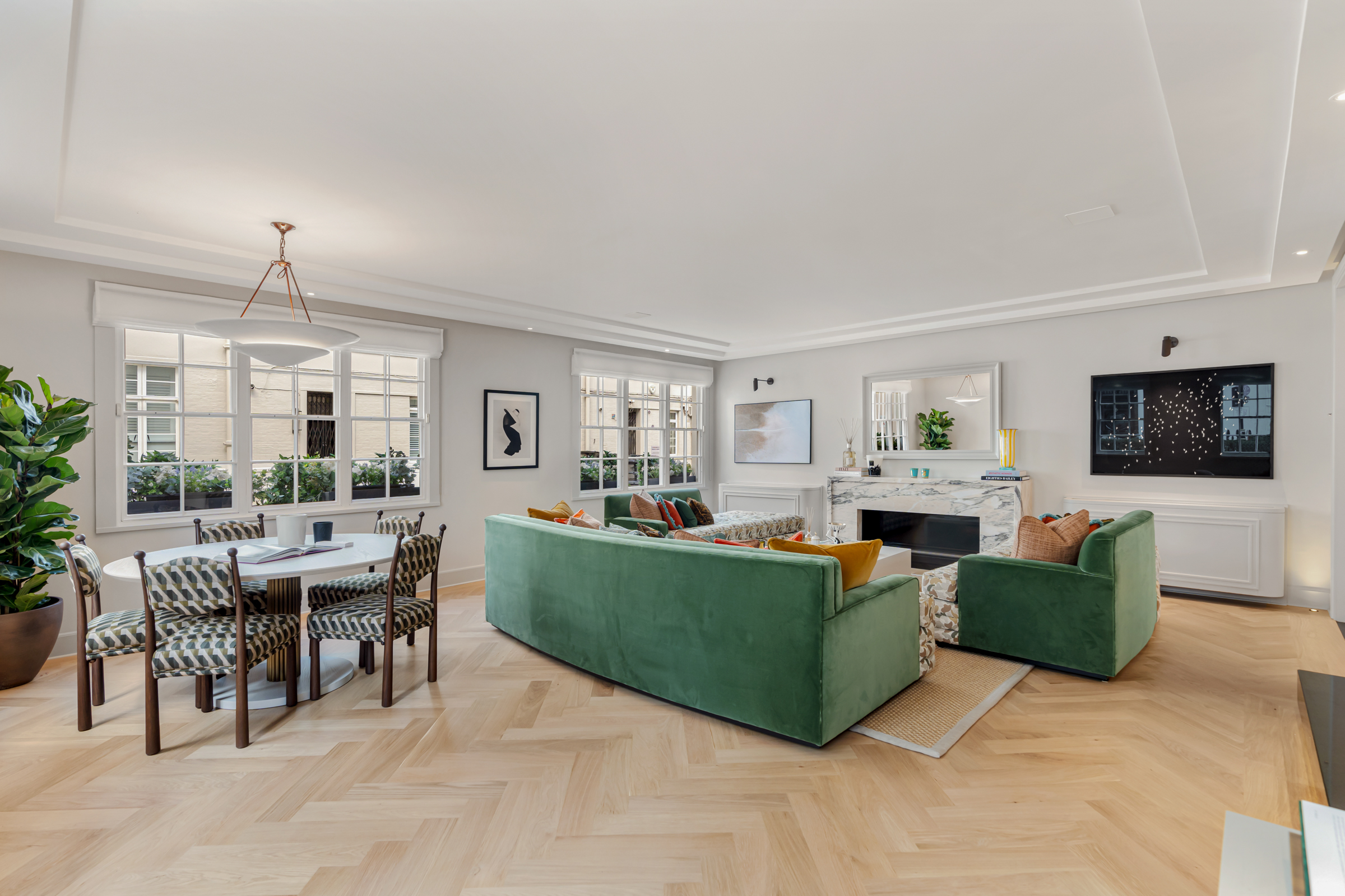 A Finely Composed Four-Bedroom Home on Lyall Street, Belgravia