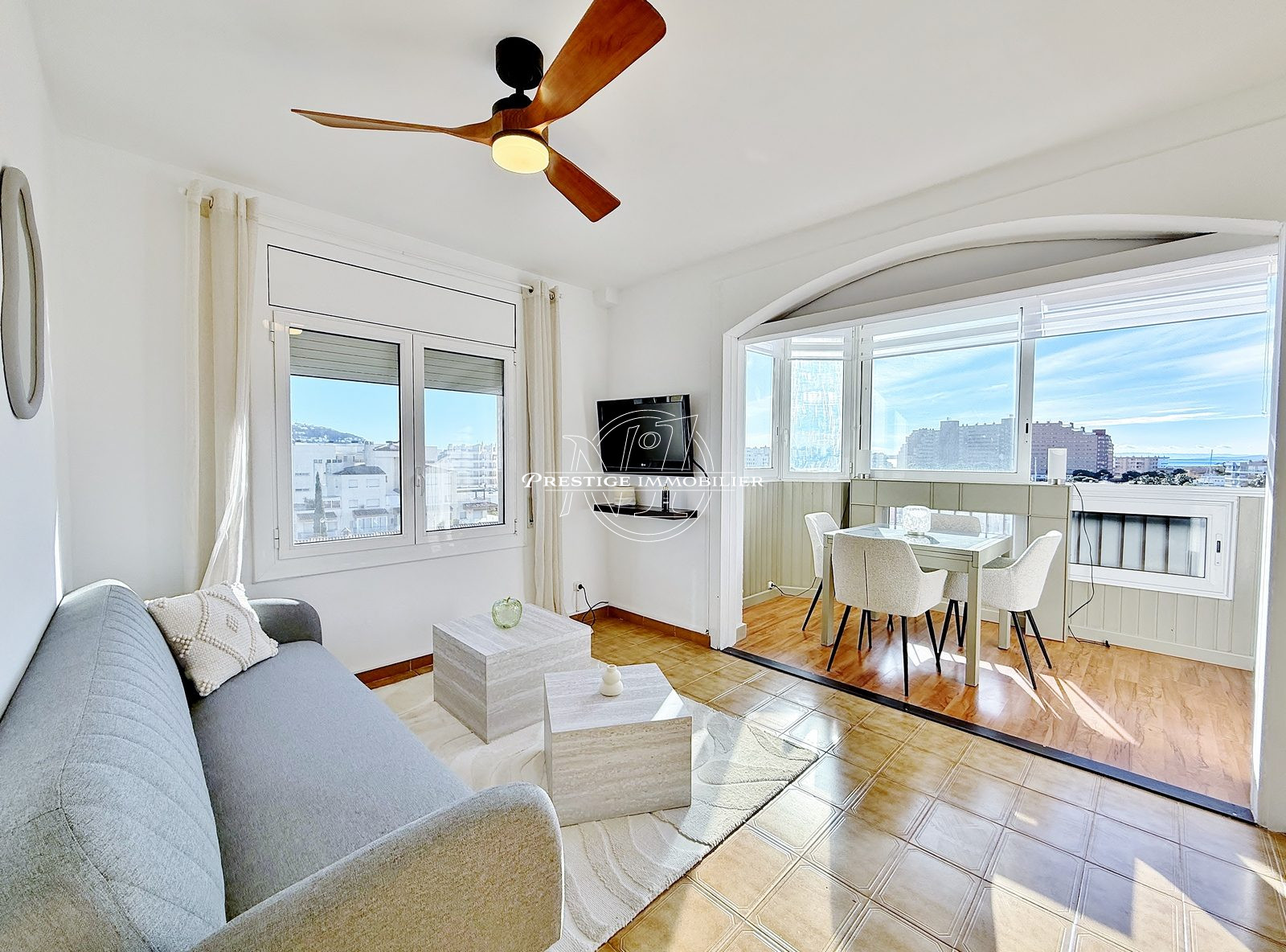 Condo for sale in Roses, Spain