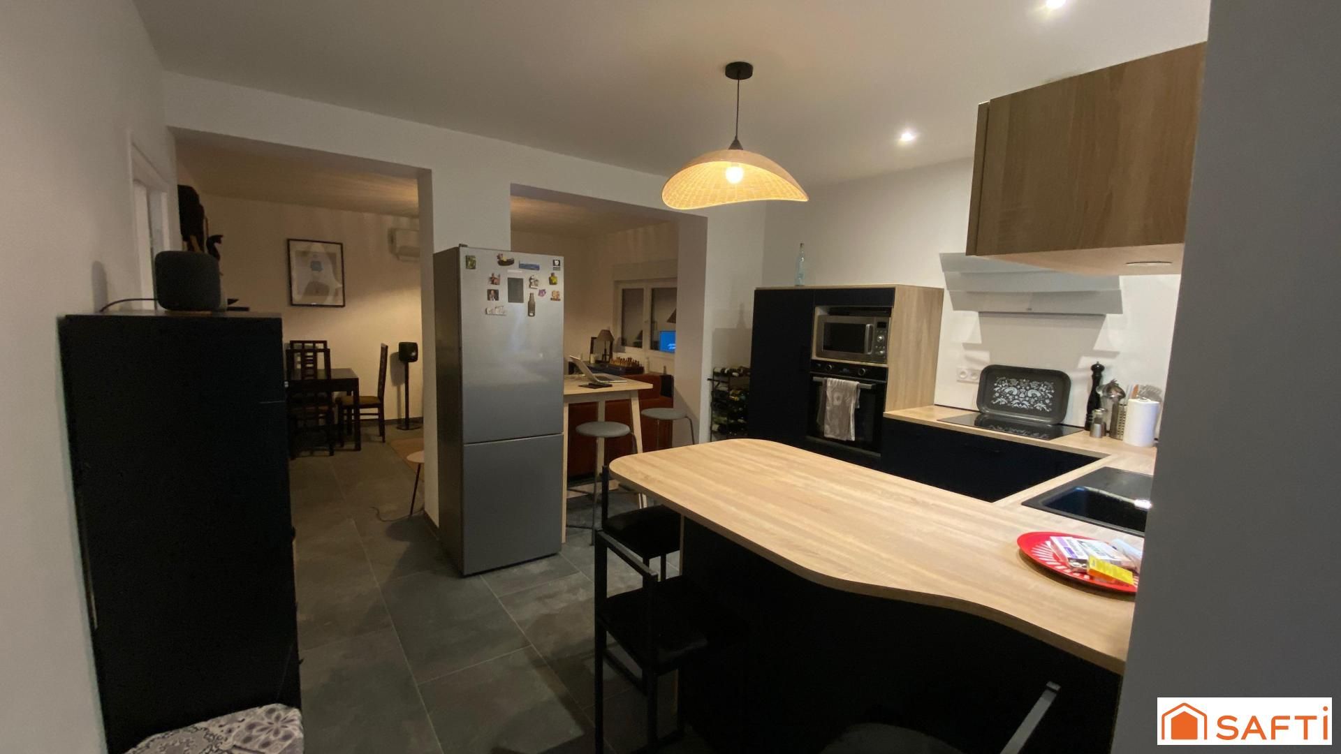 Building for sale in Bourges, France