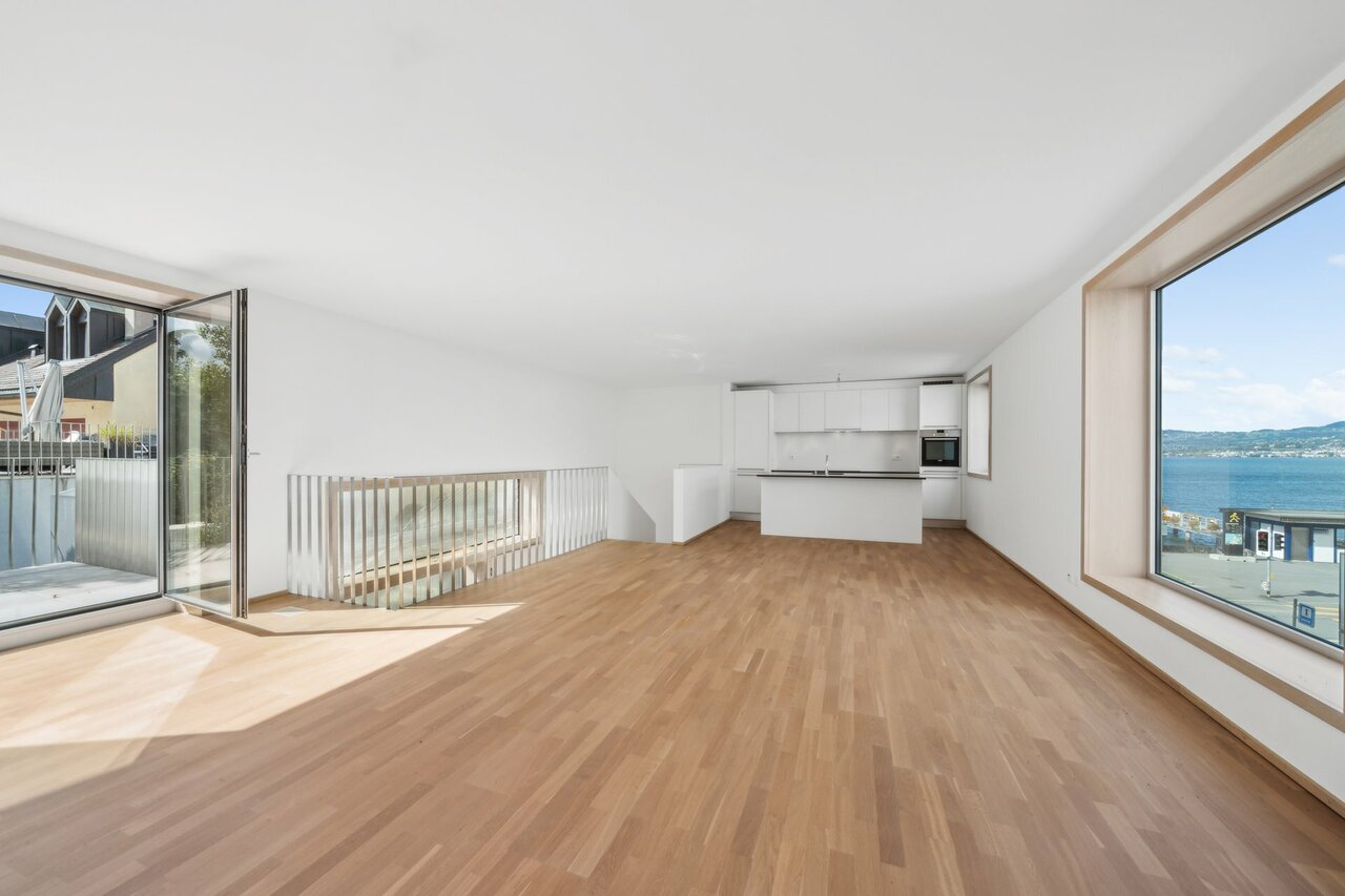 Modern duplex apartment in the center of Villeneuve