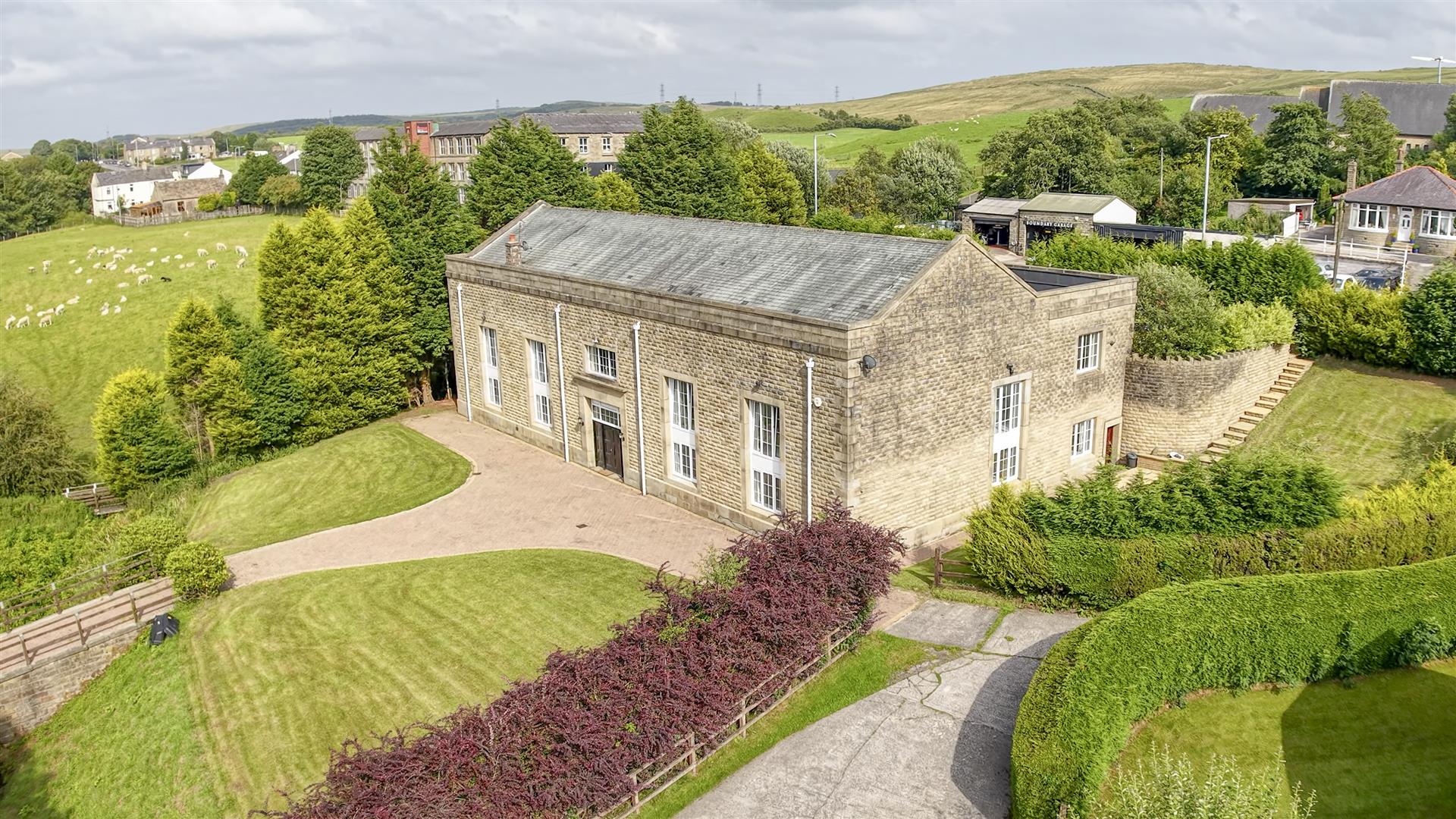 Detached House: for sale in Loveclough Rossendale