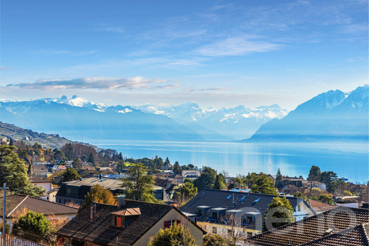 Exceptional property in Pully: spacious duplex with breathtaking views