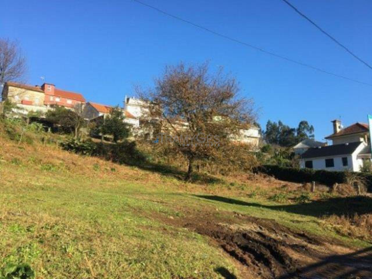 URBAN PLOT IN CABRAL VIGO