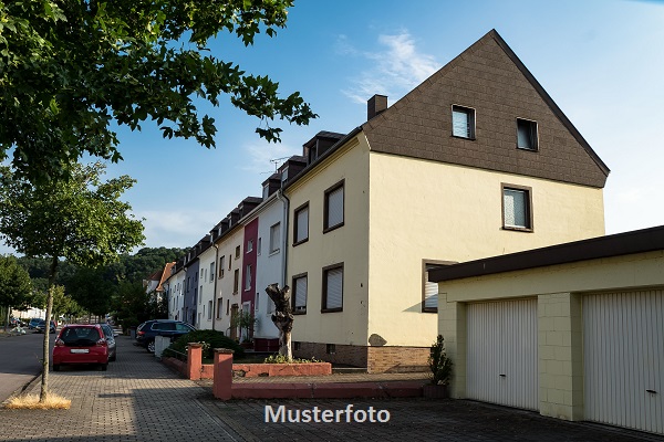 *6.5-room terraced corner house*