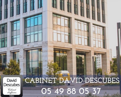 FOR SALE COMMERCIAL PREMISES FOR OFFICE USE