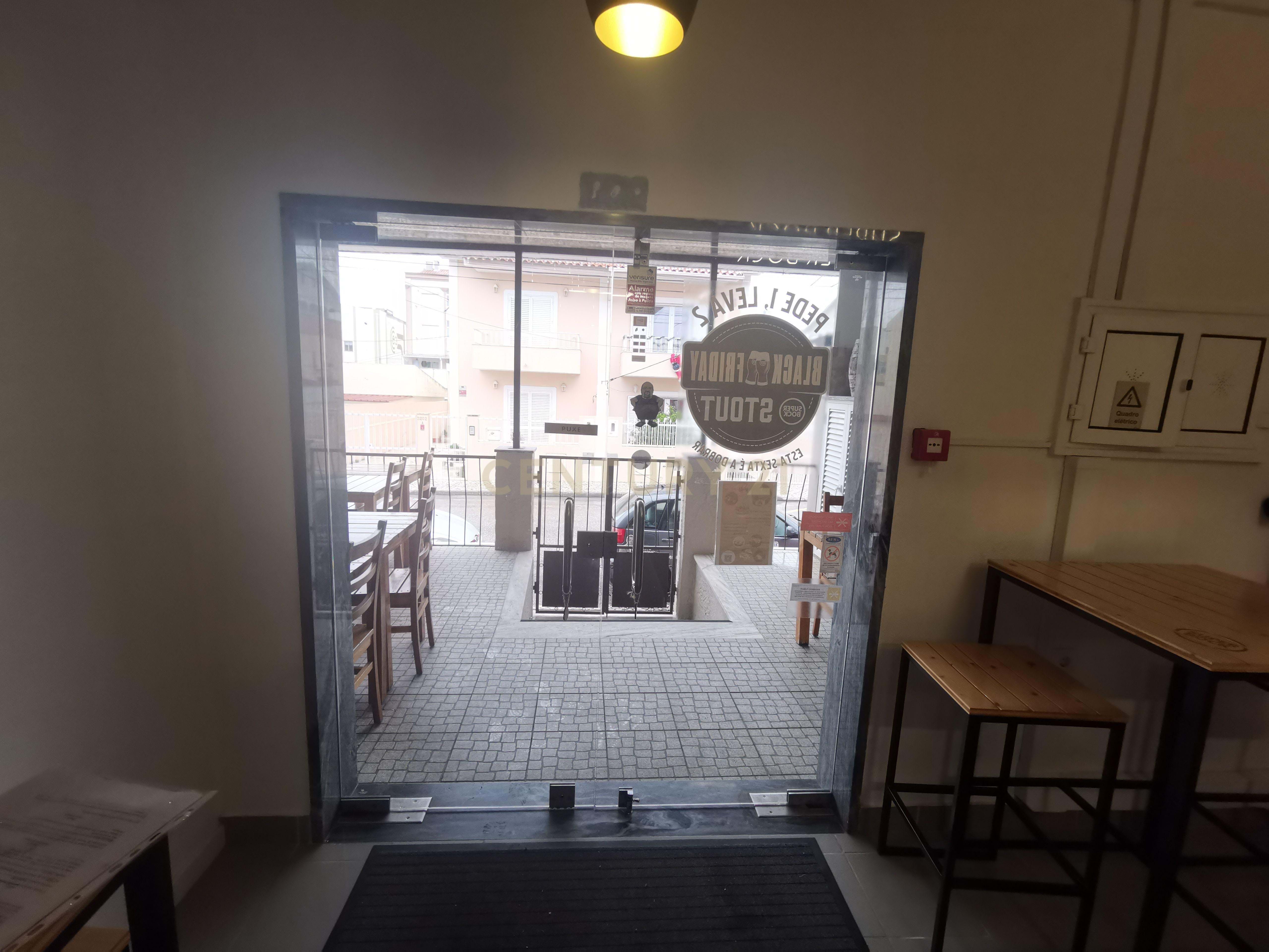 Transfer of Restaurant Snack Bar - QUINTA DO CONDE - Portugal