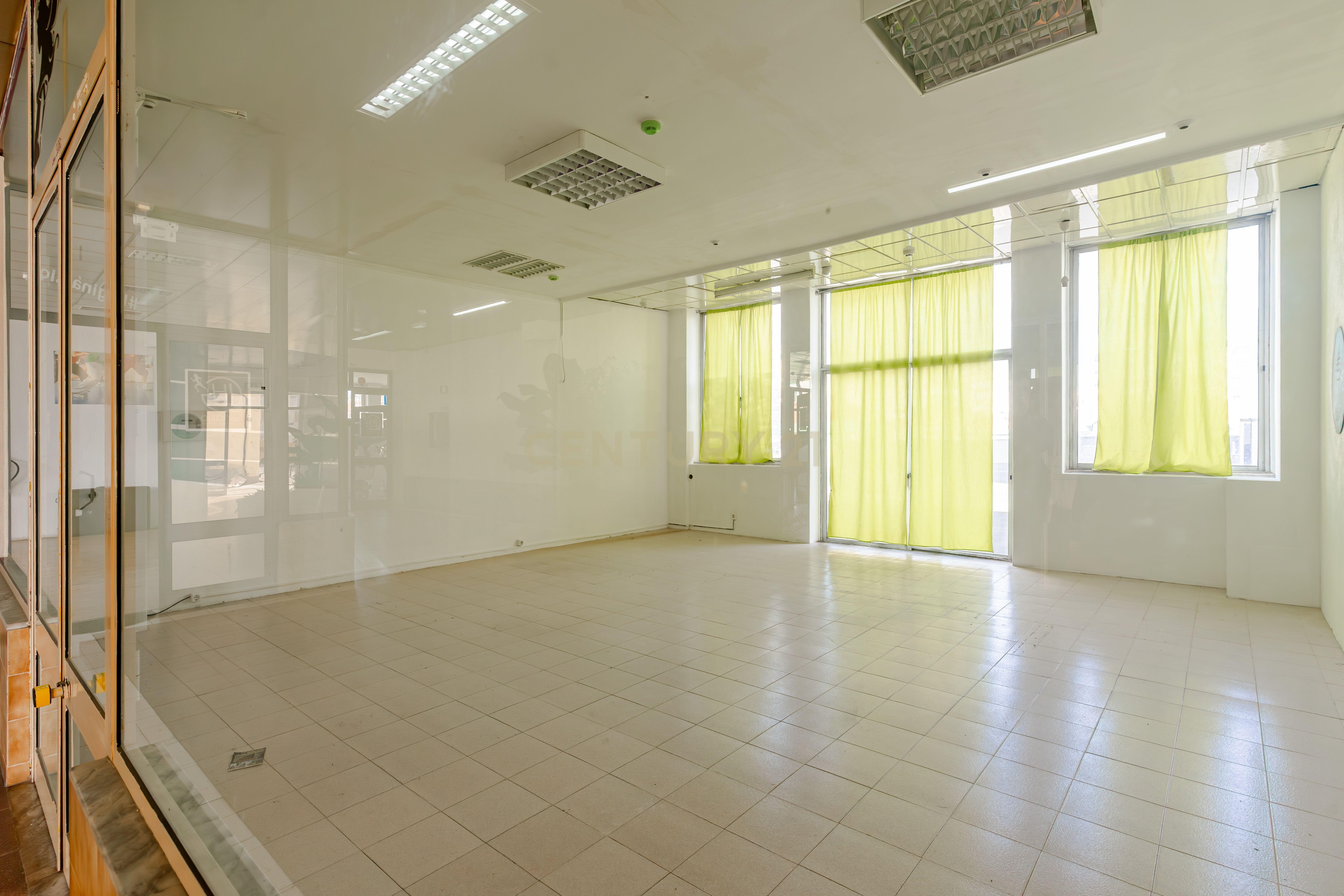 Store in the Amora Shopping Center