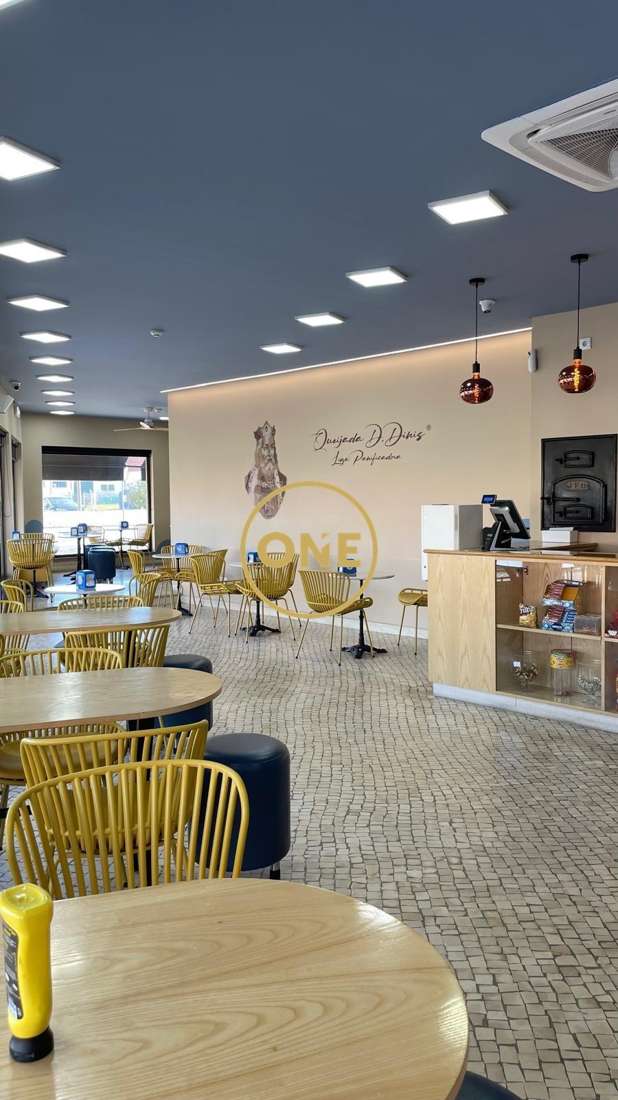 Bakery and Pastry Products for Sale in Salvaterra de Magos