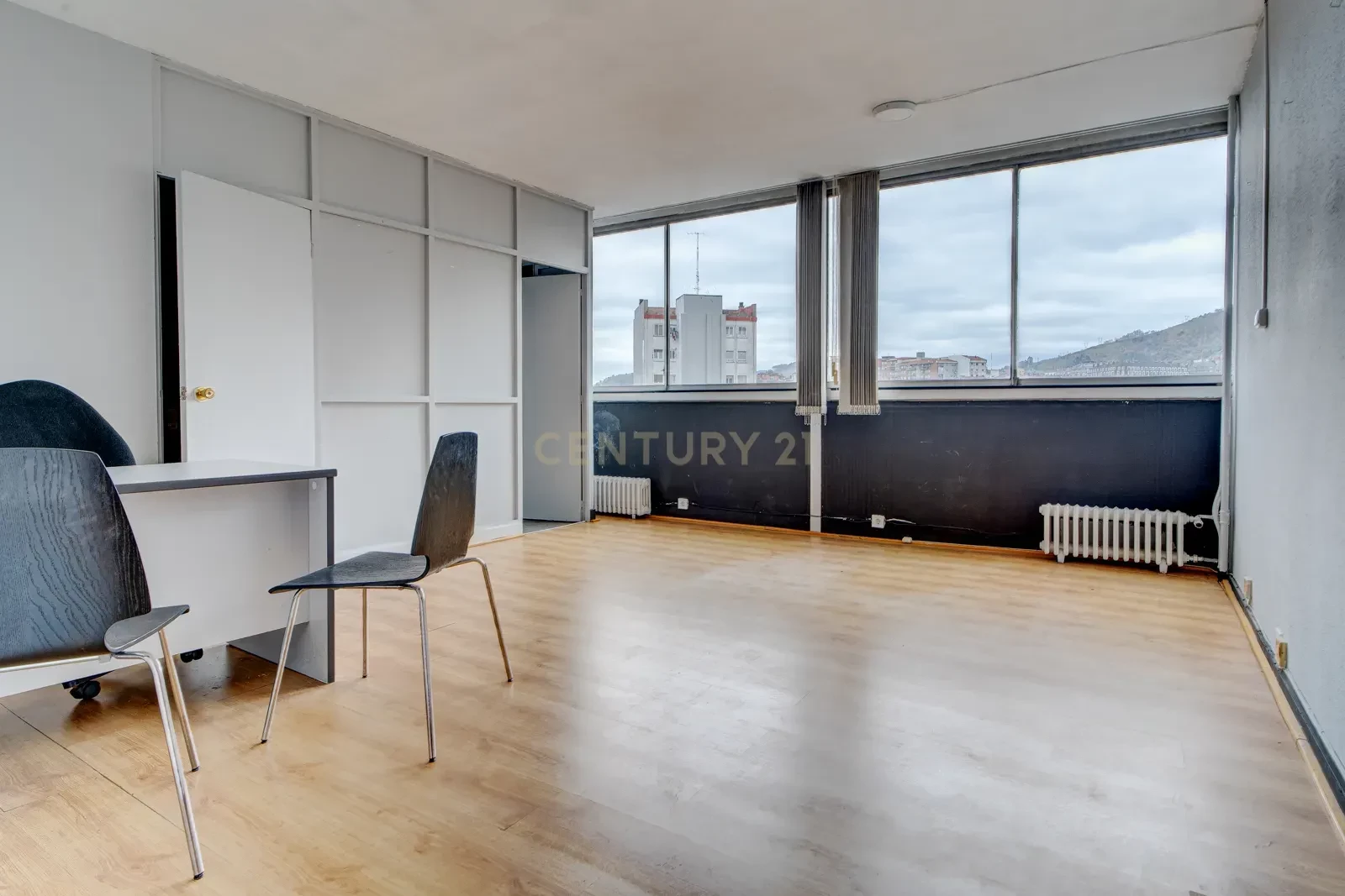 DOWNTOWN OFFICE BUILDING