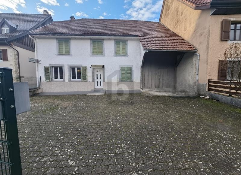 GREAT POTENTIAL, IN THE HEART OF THE VILLAGE