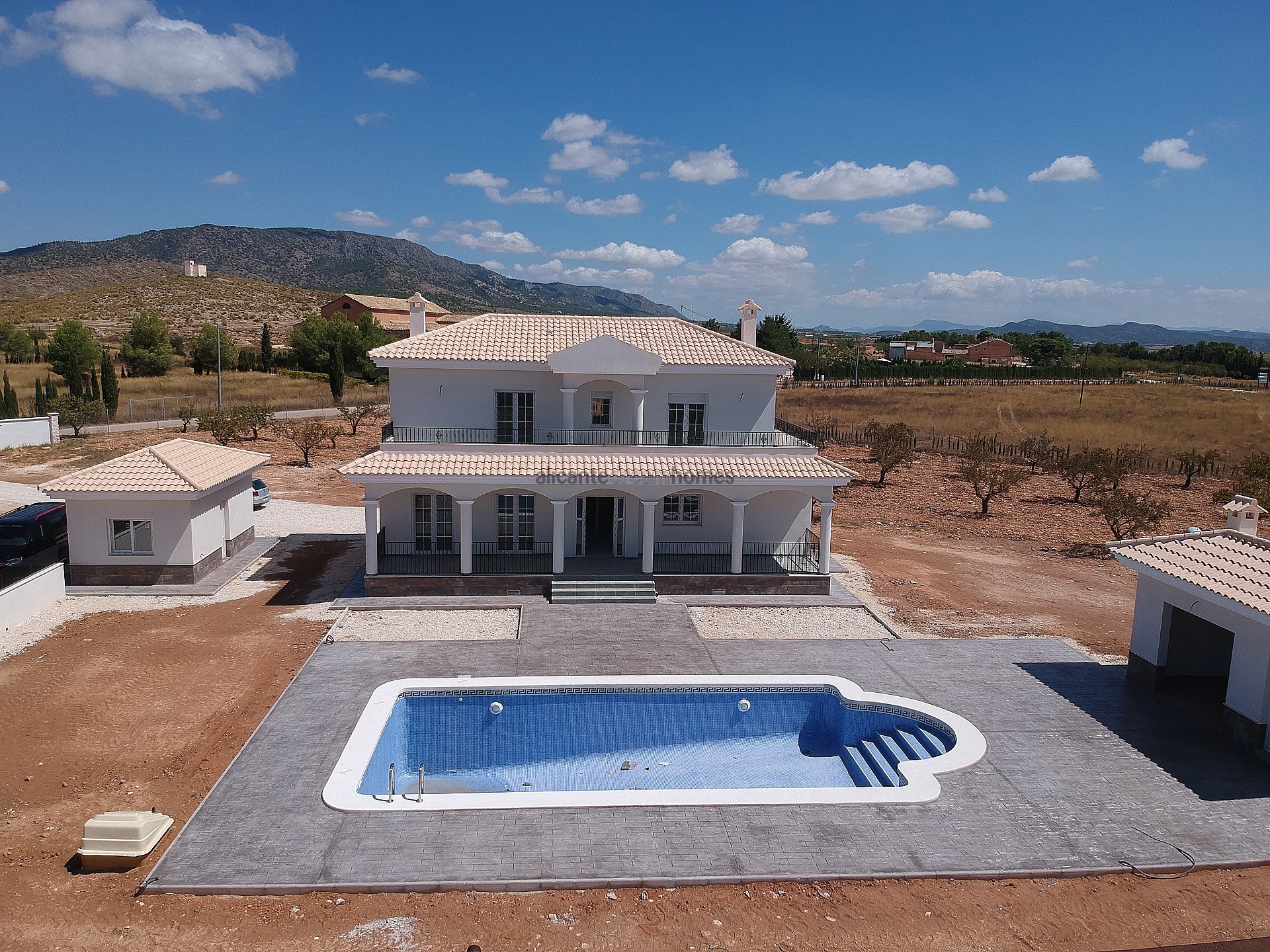 Home for sale in Pinoso, Spain