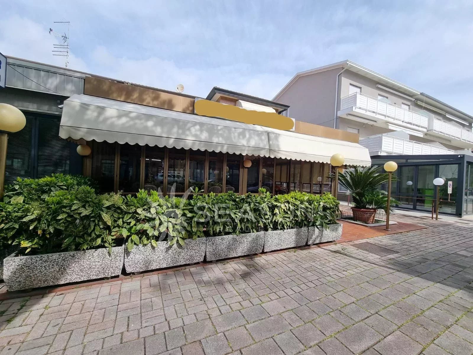 Commercial space for sale