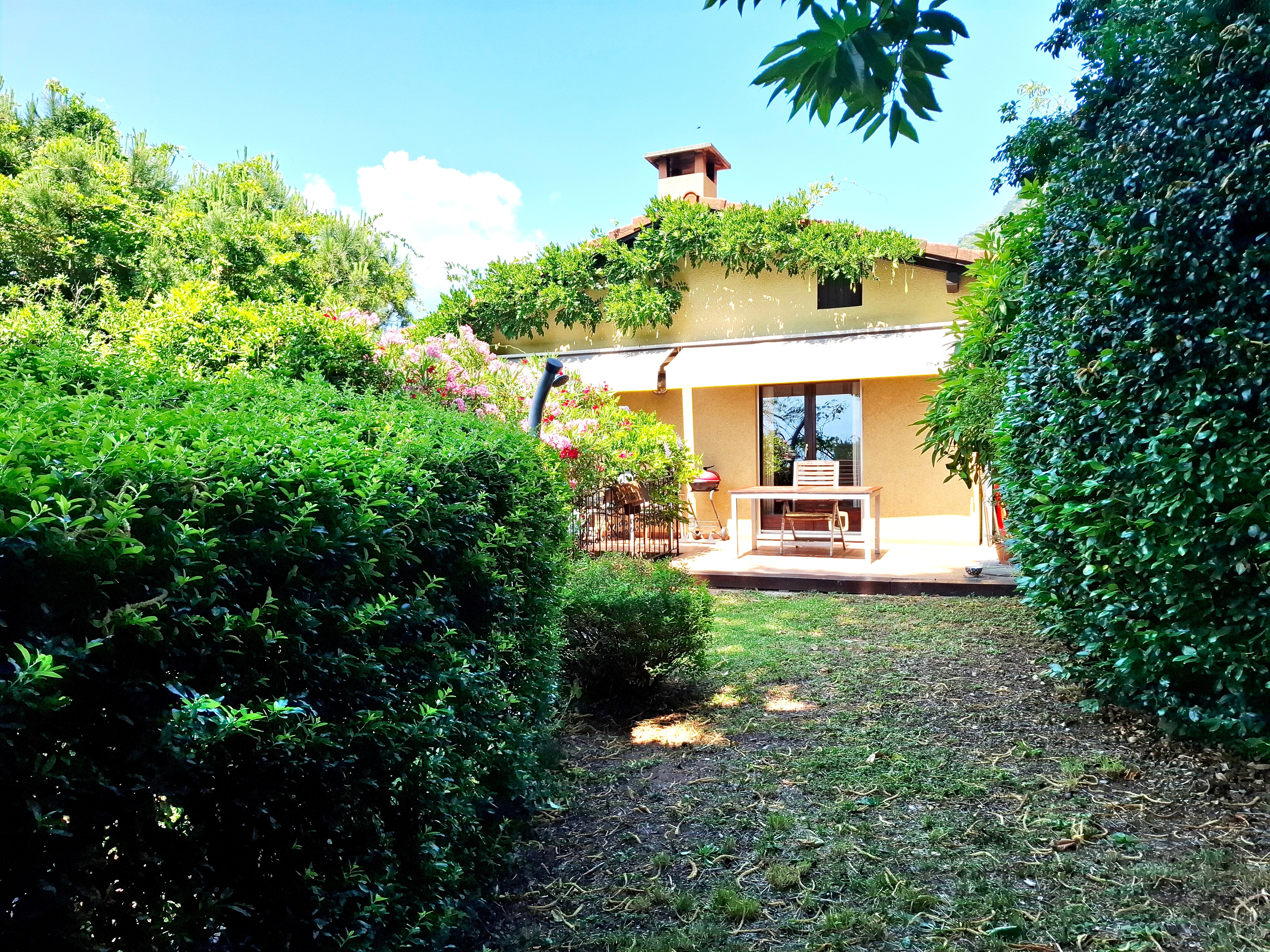 Splendida Villa unifamiliare a Bellinzona, nel Canton Ticino