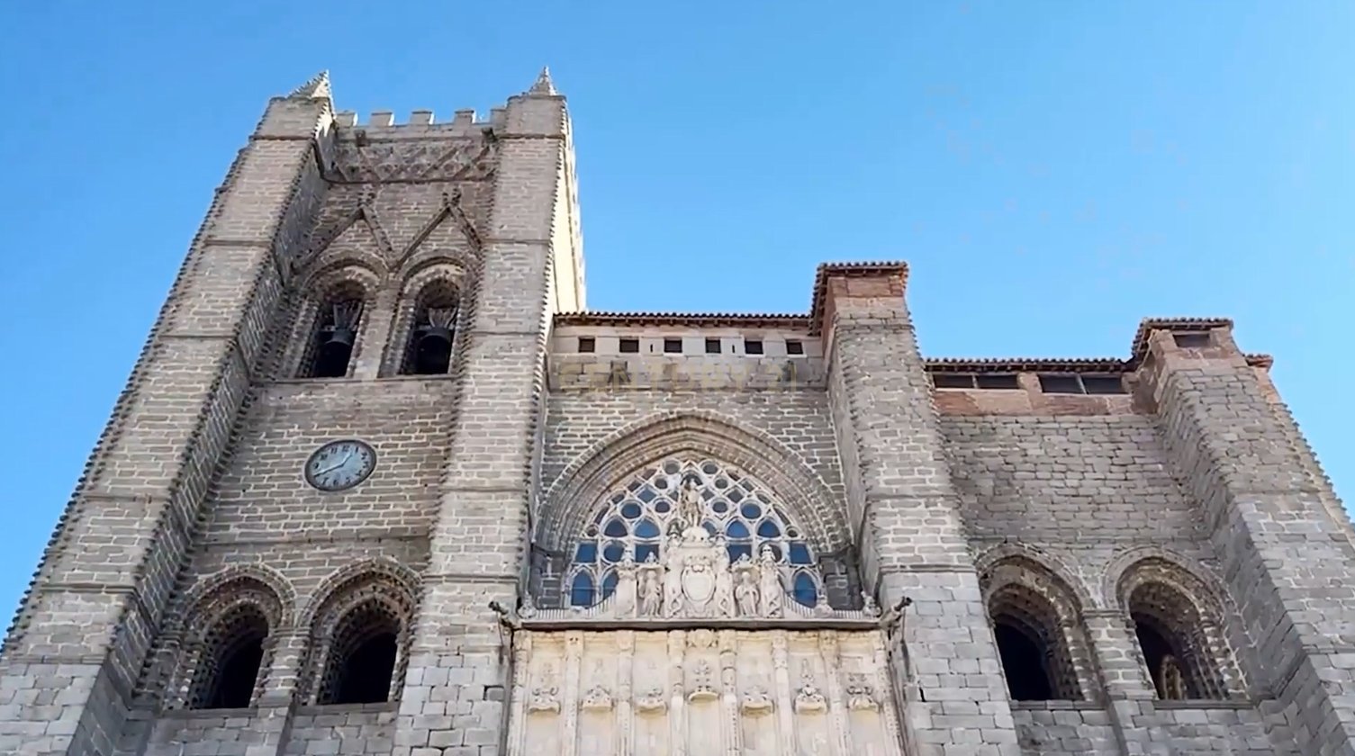 Fully functioning hotel restaurant