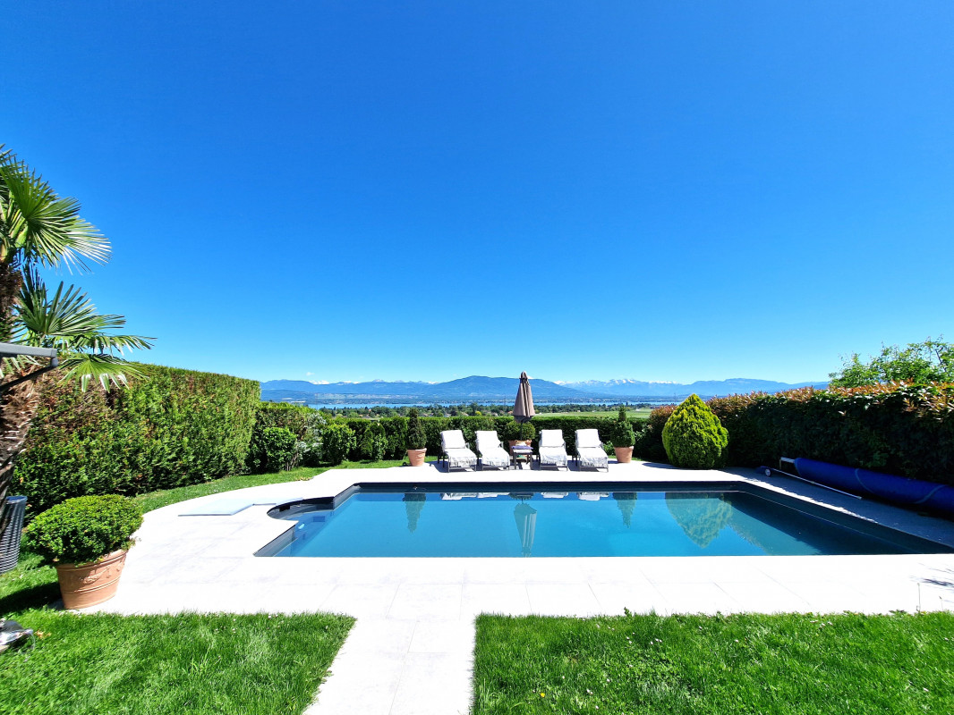 Exclusive and off market: Heavenly Lake Villa