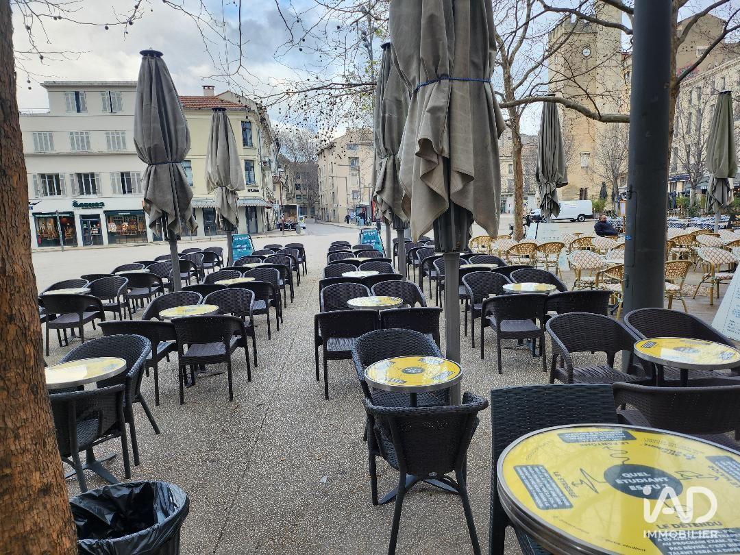 Building for sale in Avignon, France